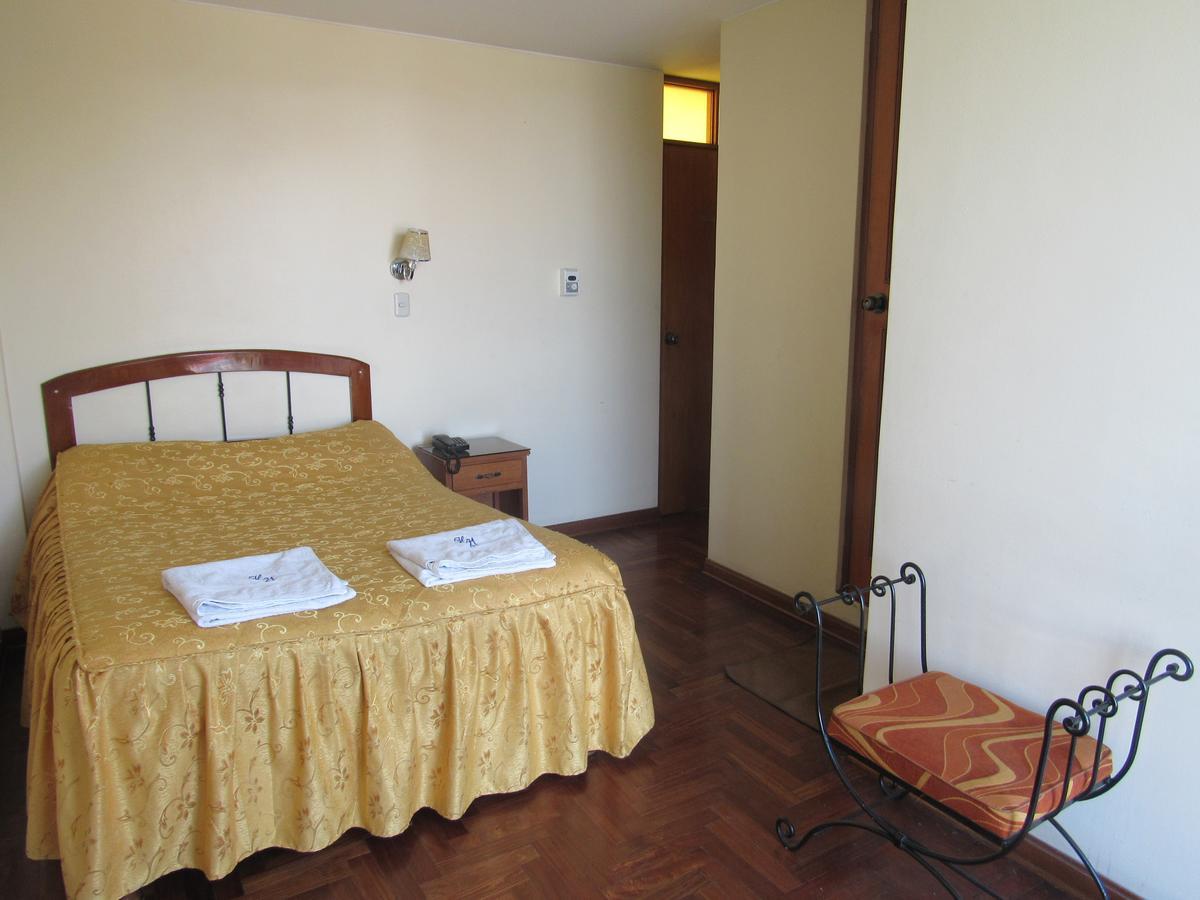Hostal Siglo 21 Tacna Eksteriør bilde